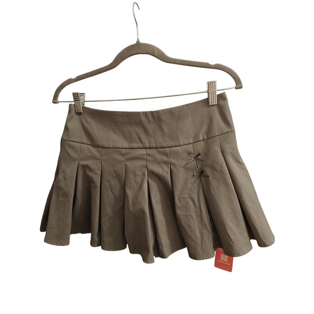 Romwe Kawaii Gray High Waist Pleated Mini Skirt with Built in Shorts Size S NWT - Picture 2 of 6